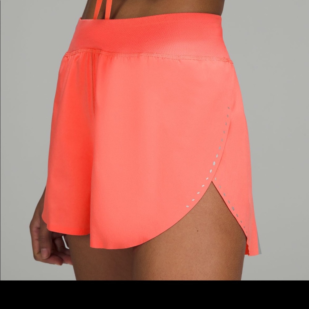 LULULEMON HIGH RISE FIND YOUR PACE SHORTS